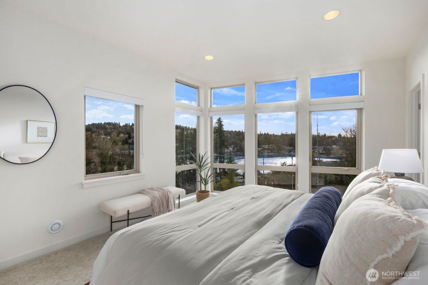 3426 NW Market Street , Seattle, WA 98107