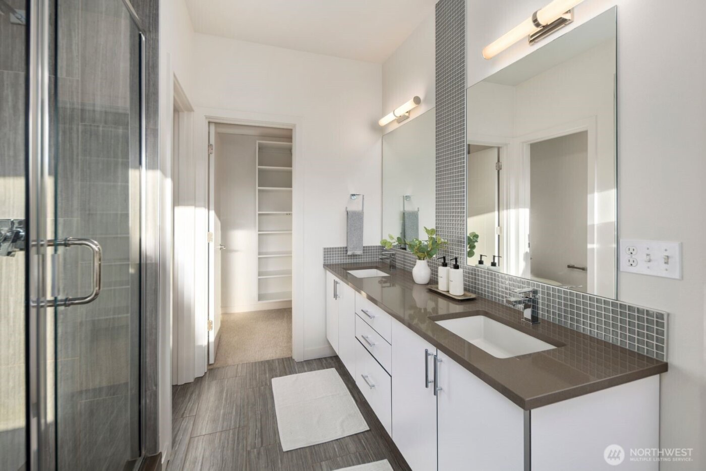 3426 NW Market Street , Seattle, WA 98107