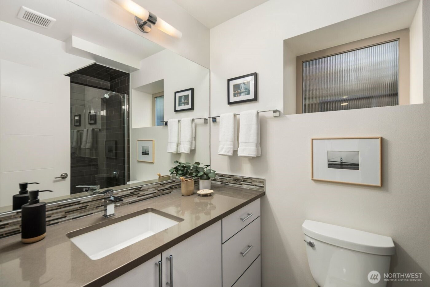 3426 NW Market Street , Seattle, WA 98107