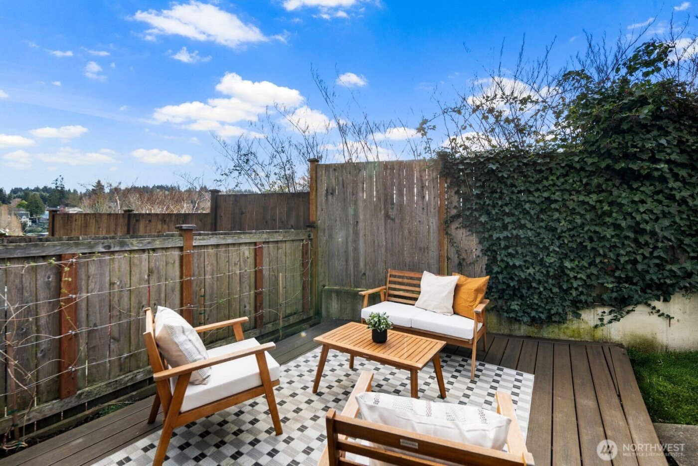 3426 NW Market Street , Seattle, WA 98107