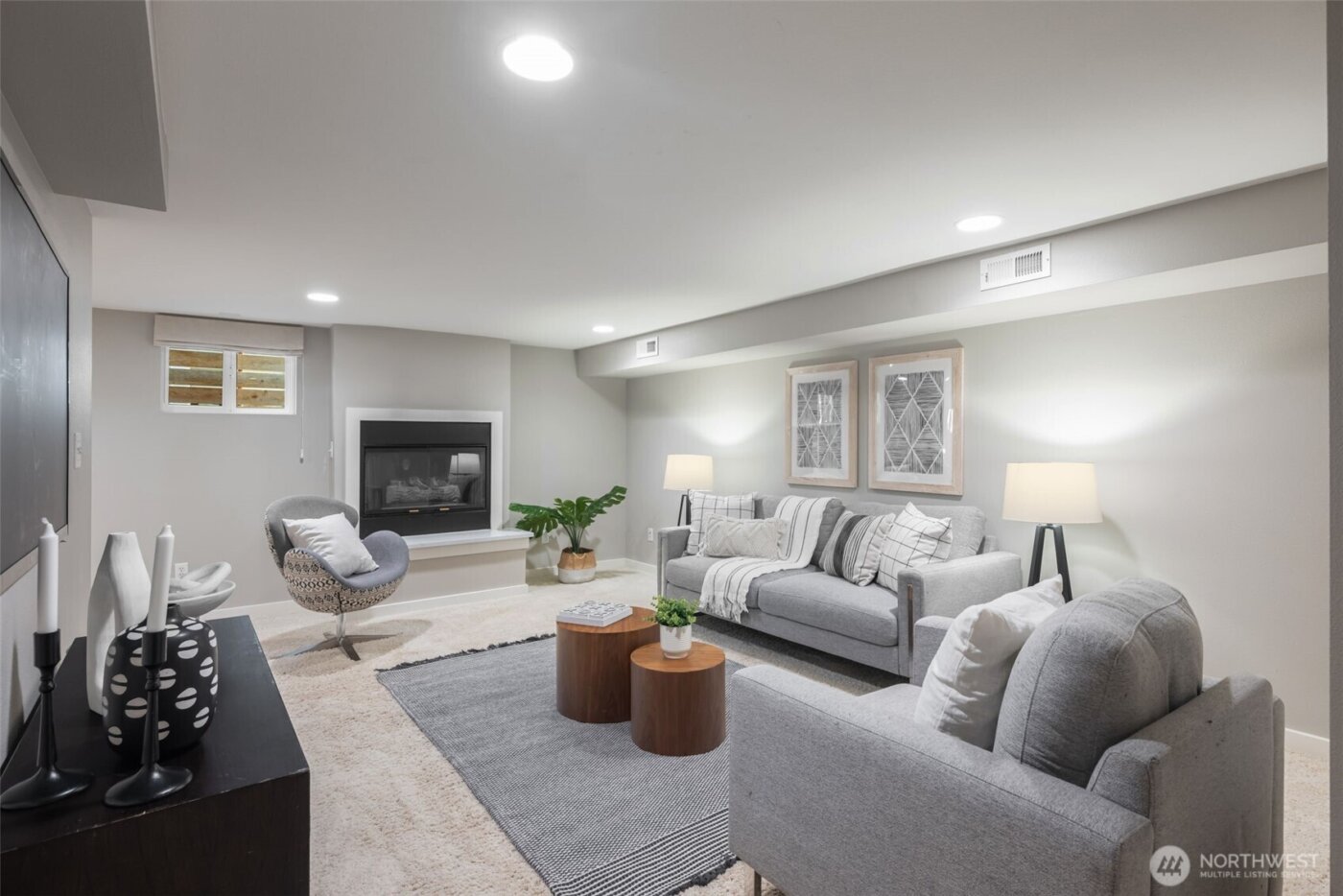 5232 38th Avenue NE, Seattle, WA 98105