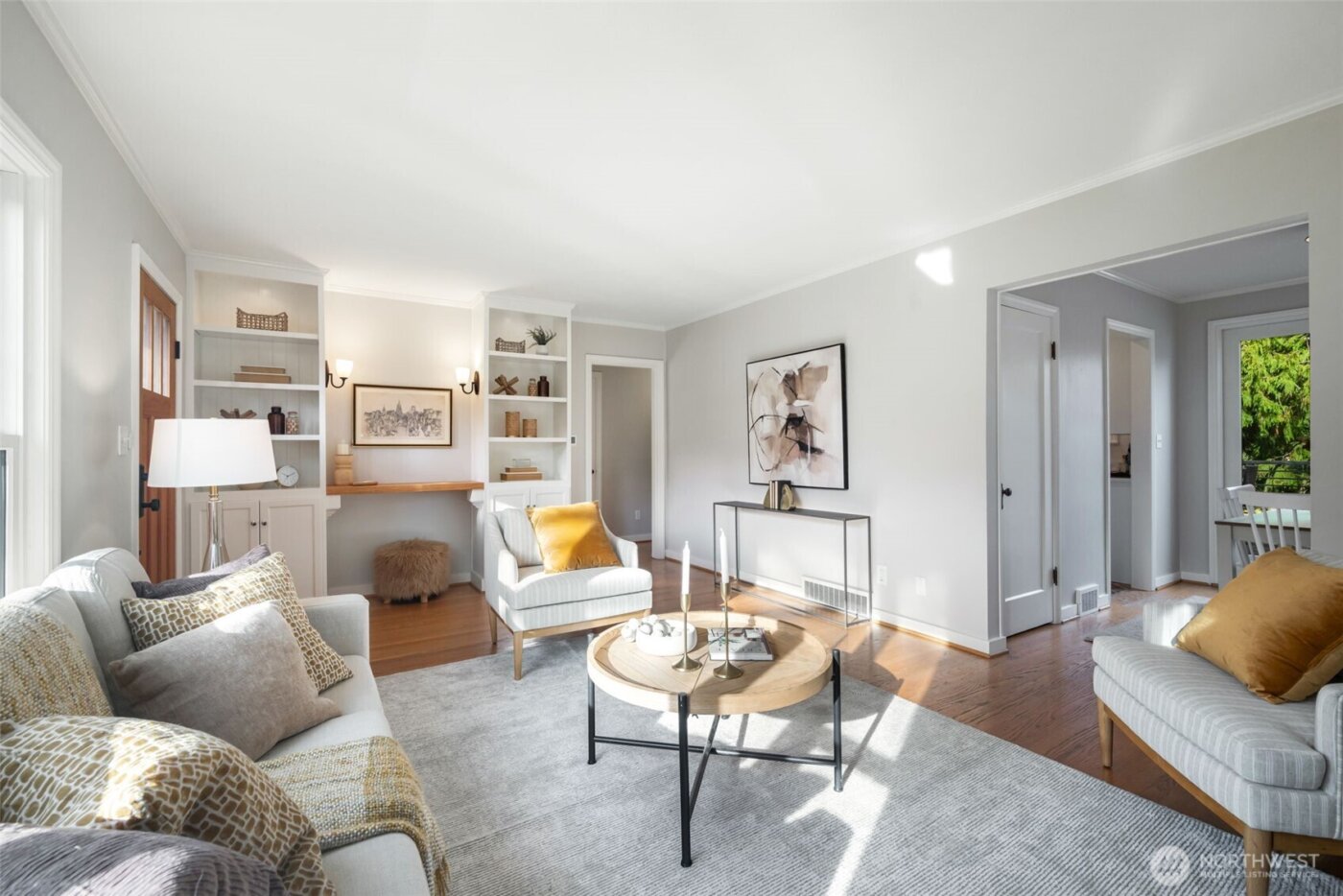 5232 38th Avenue NE, Seattle, WA 98105