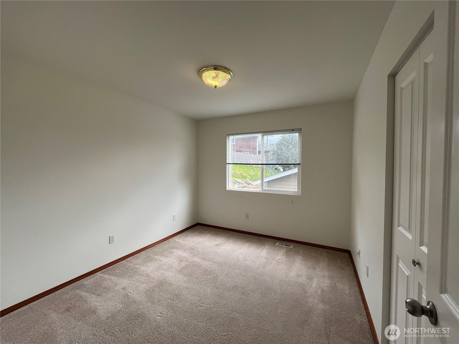 18663 Rainier View Road SE, Monroe, WA 98272