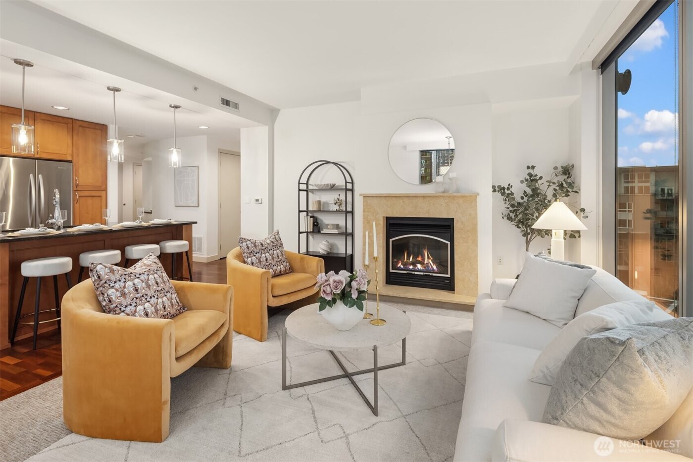 10610 NE 9th Place #809, Bellevue, WA 98004