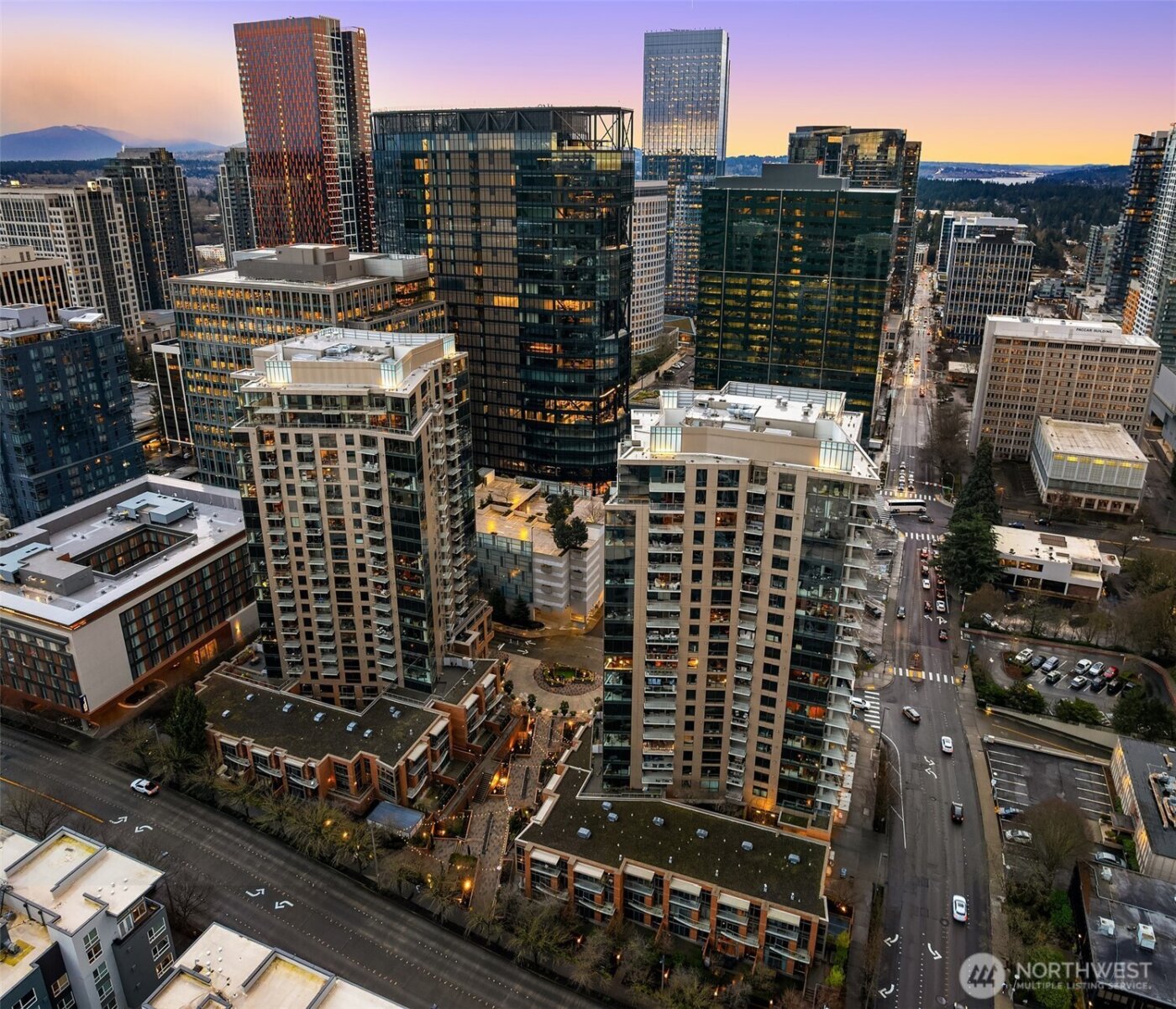 10610 NE 9th Place #809, Bellevue, WA 98004