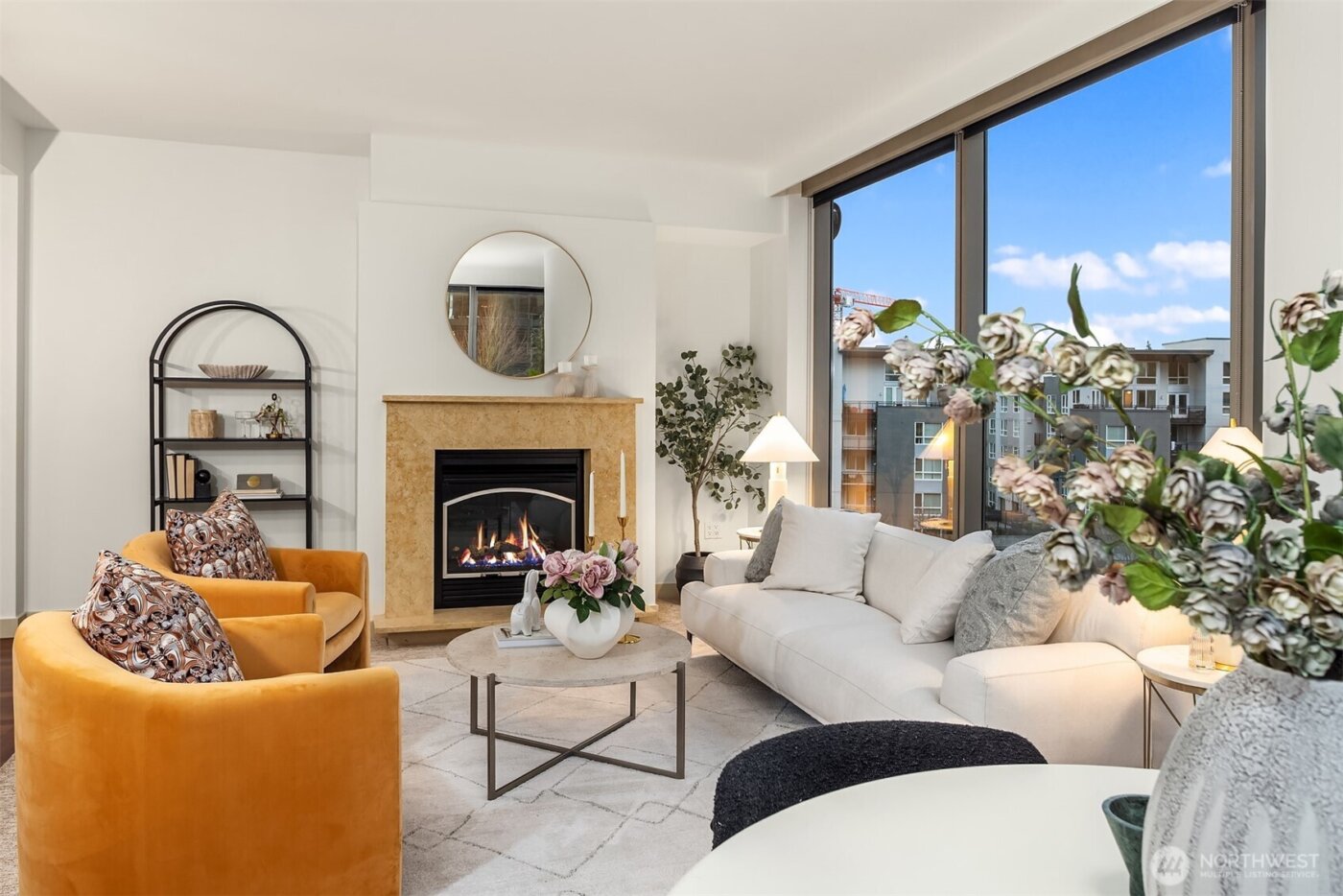 10610 NE 9th Place #809, Bellevue, WA 98004