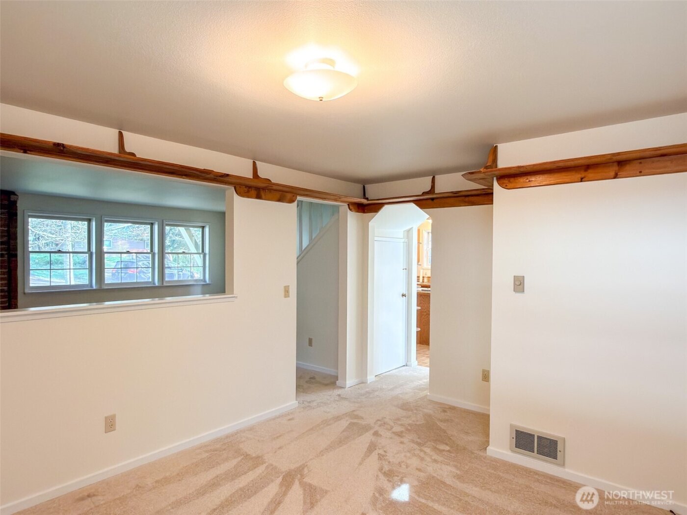 40 Glen Avenue , Chimacum, WA 98325