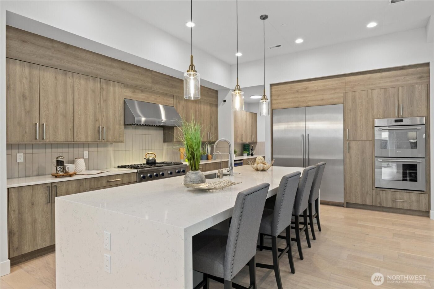 13038 NE 102nd Place , Kirkland, WA 98033