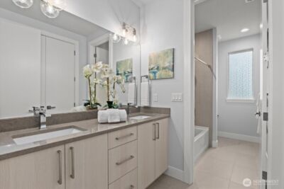 13038 NE 102nd Place , Kirkland, WA 98033 - Photo 24