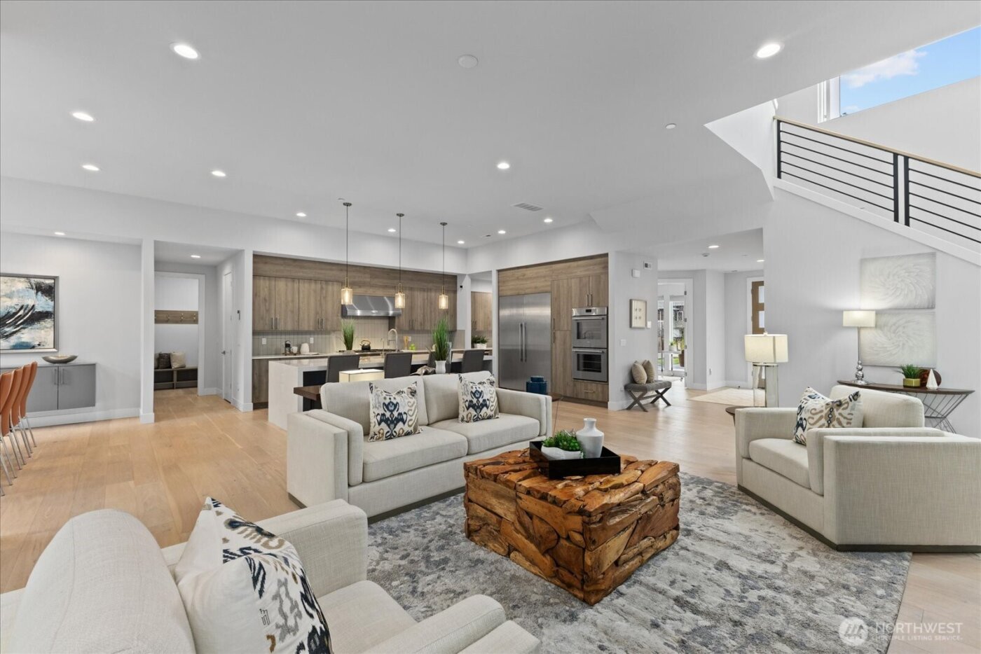 13038 NE 102nd Place , Kirkland, WA 98033