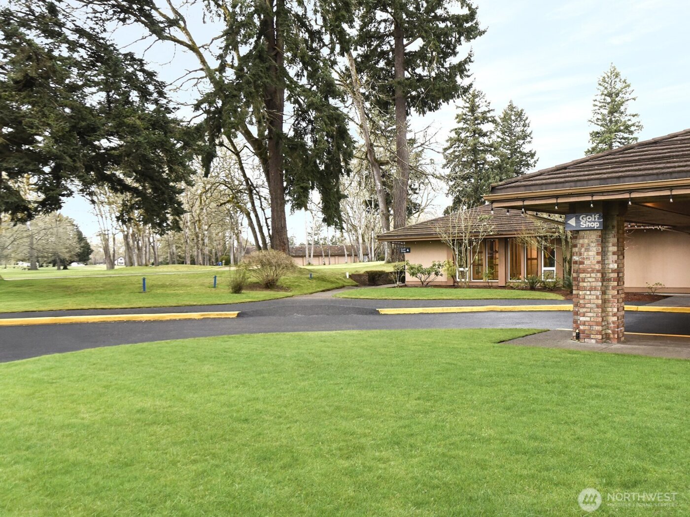 7713 Zircon Drive SW, Lakewood, WA 98498