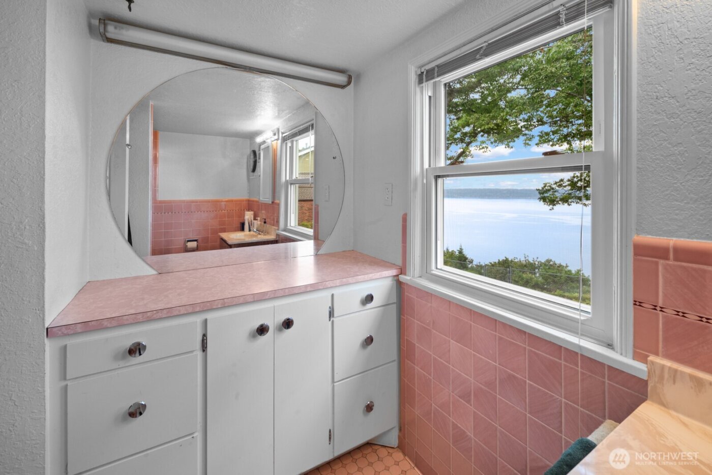 10445 Marine View Drive SW, Seattle, WA 98146