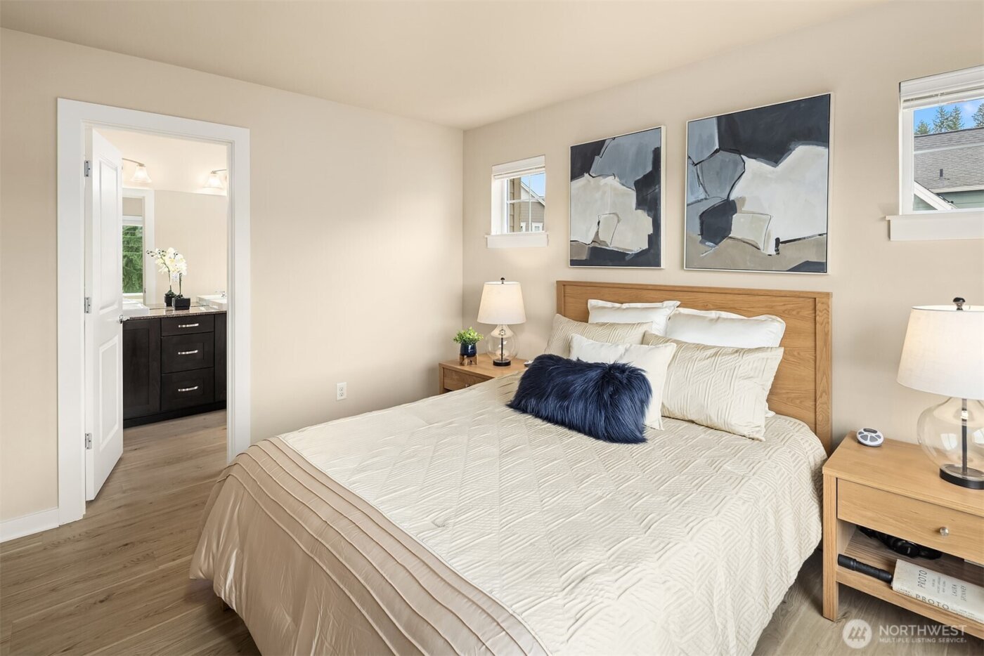 849 3rd Avenue NE, Issaquah, WA 98029-5404