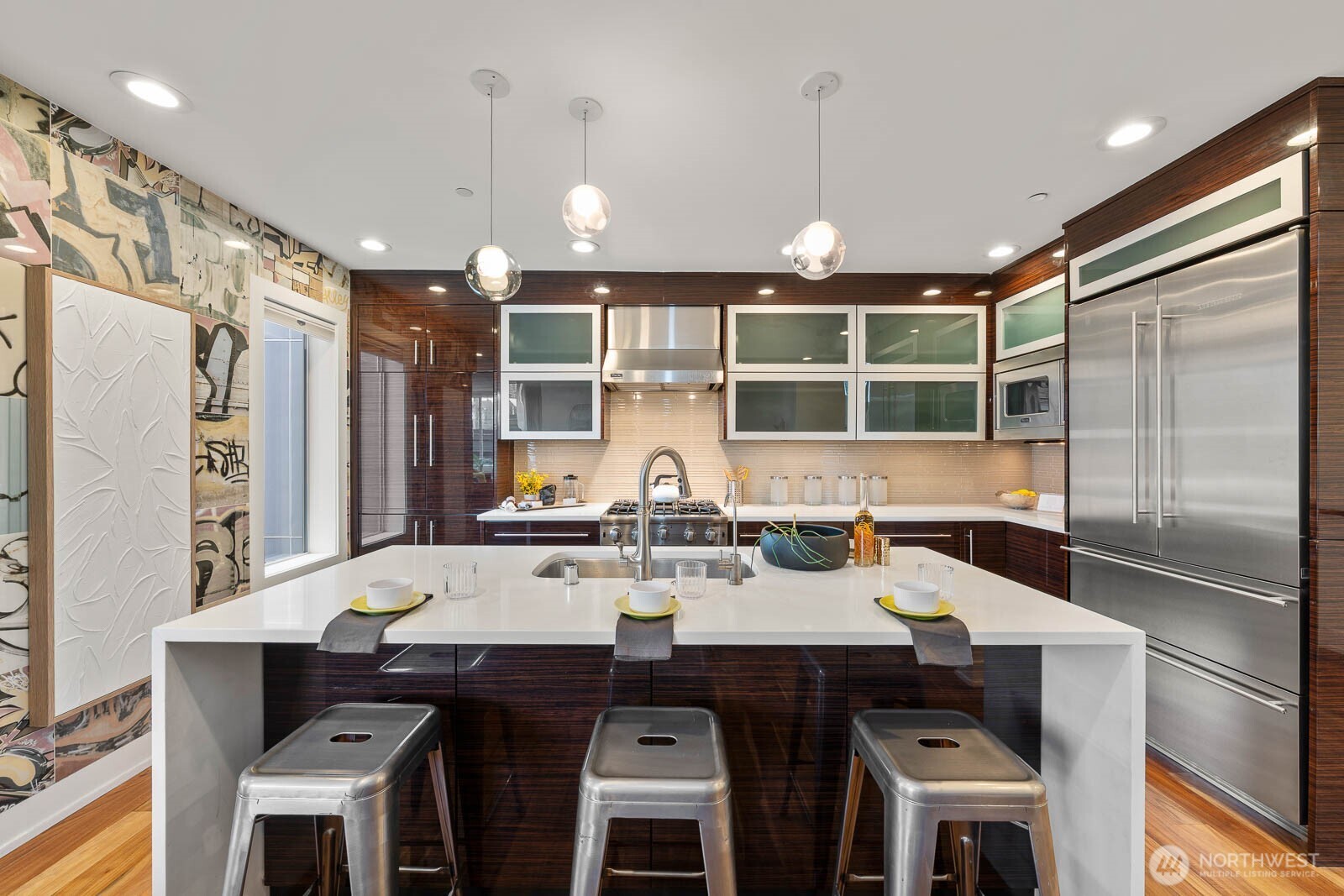 315 W Galer Street #102, Seattle, WA 98119