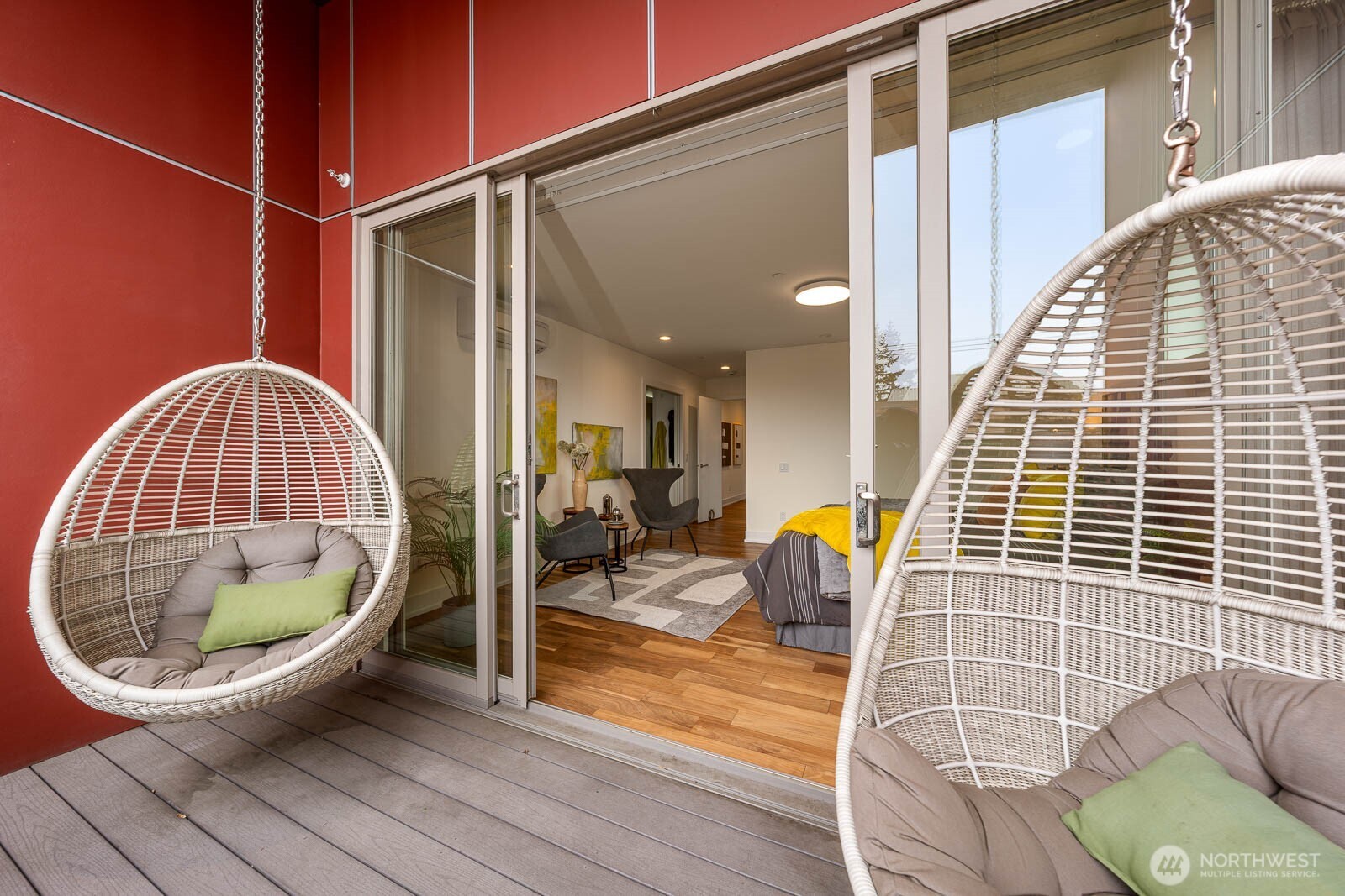 315 W Galer Street #102, Seattle, WA 98119