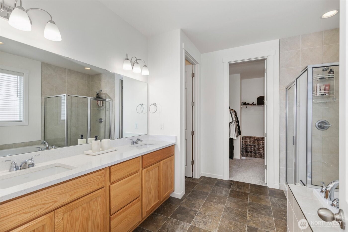 795 SE Nordmann Loop , Port Orchard, WA 98366