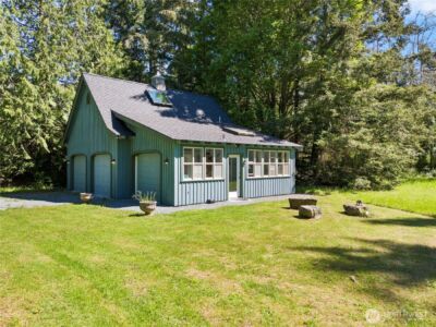 5513 Homestead Lane , Anacortes, WA 98221 - Photo 2