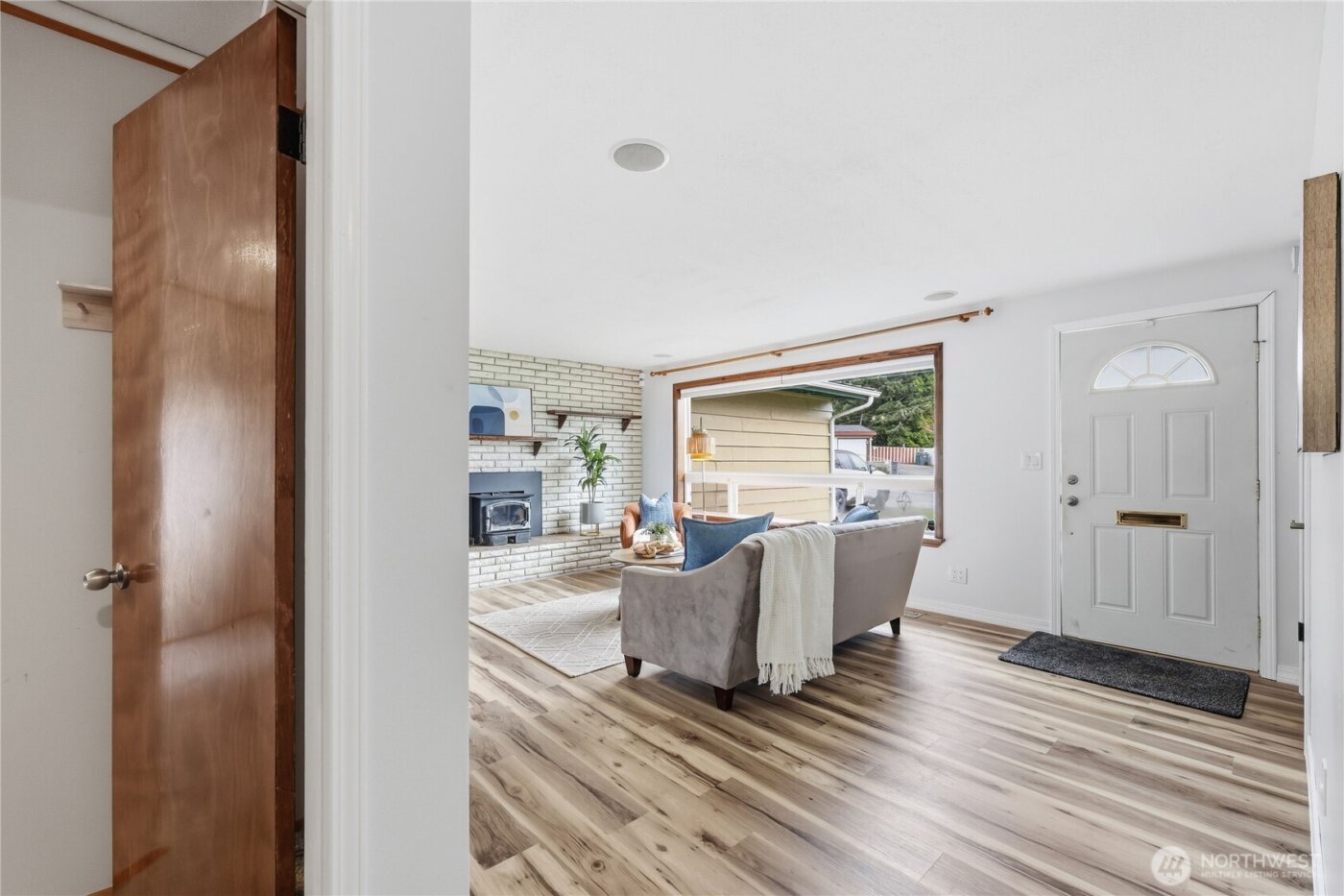 3517 Parker Lane , Bremerton, WA 98310