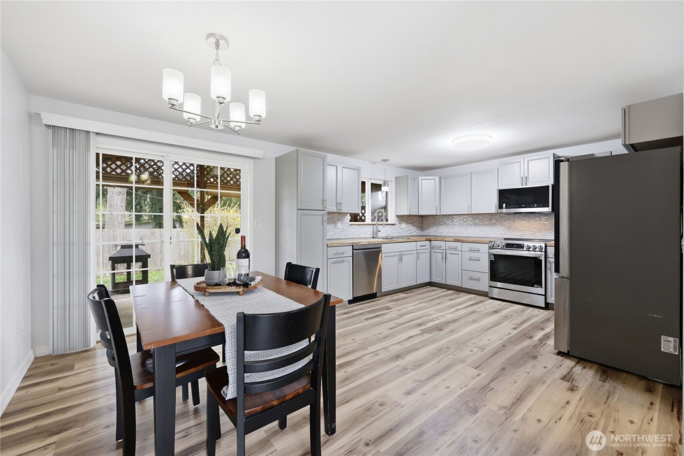 3517 Parker Lane , Bremerton, WA 98310