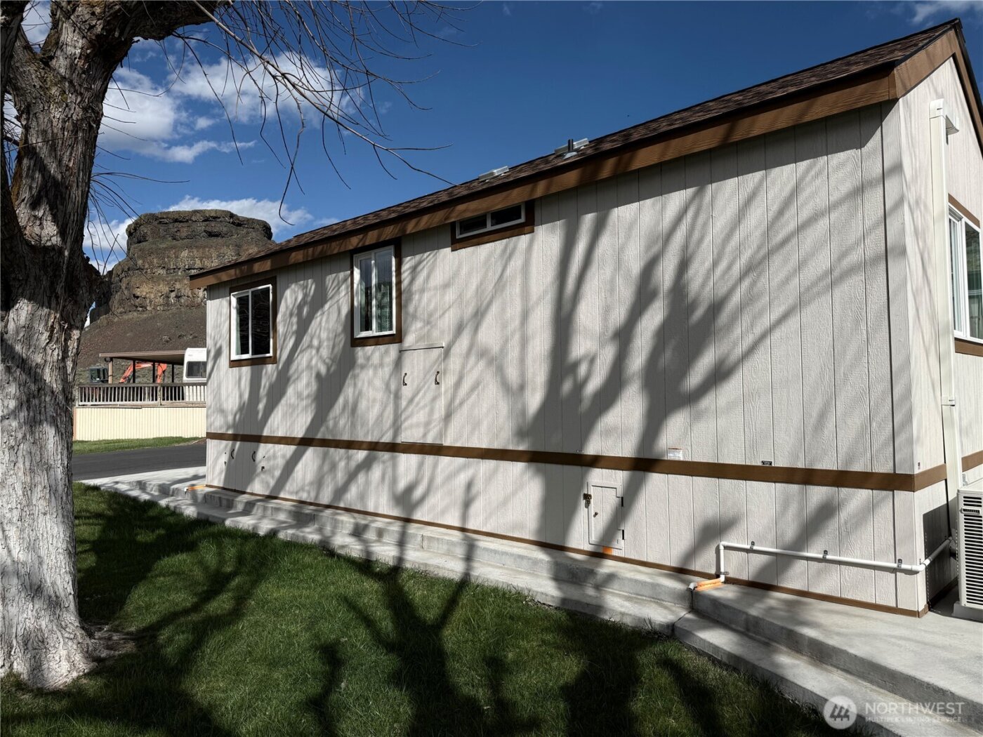 31465 Moore Road NE #801, Coulee City, WA 99115