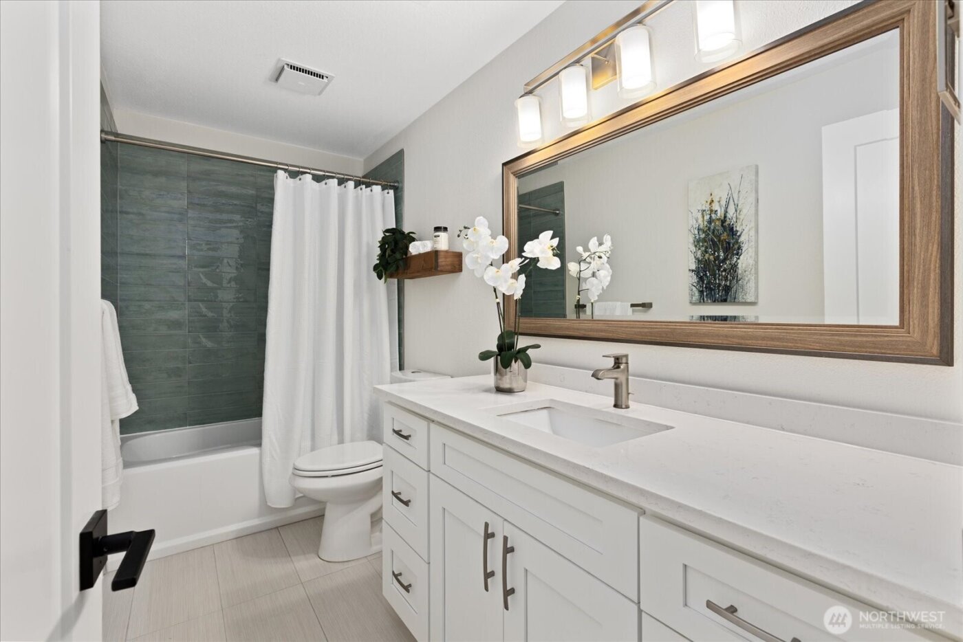 6018 152nd Avenue NE, Redmond, WA 98052