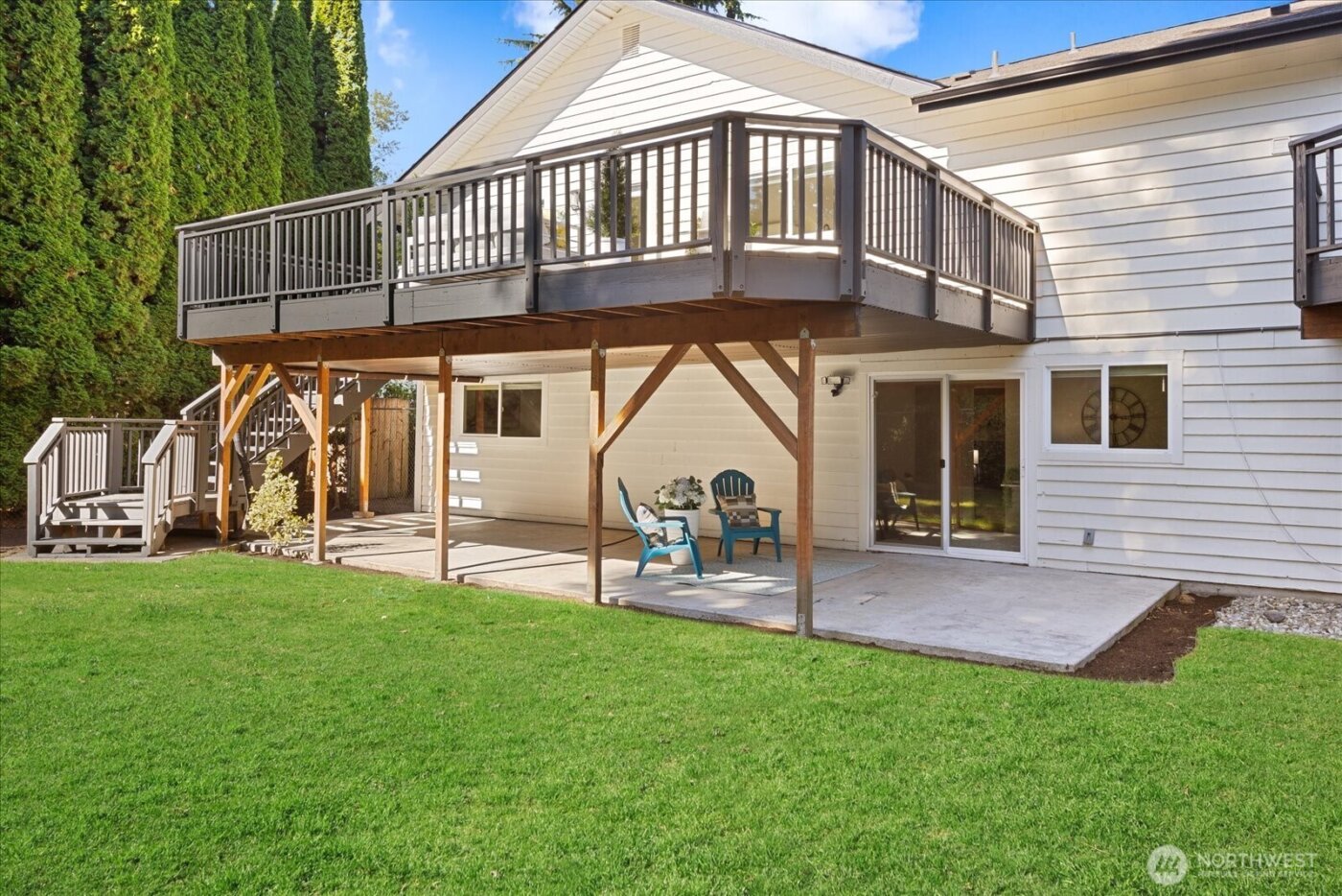 6018 152nd Avenue NE, Redmond, WA 98052