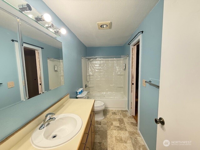 20156 Vikings Crest Loop NW ##7-104, Poulsbo, WA 98370