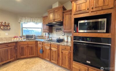 54 W Elma Hicklin Road , McCleary, WA 98557-9623 - Photo 7