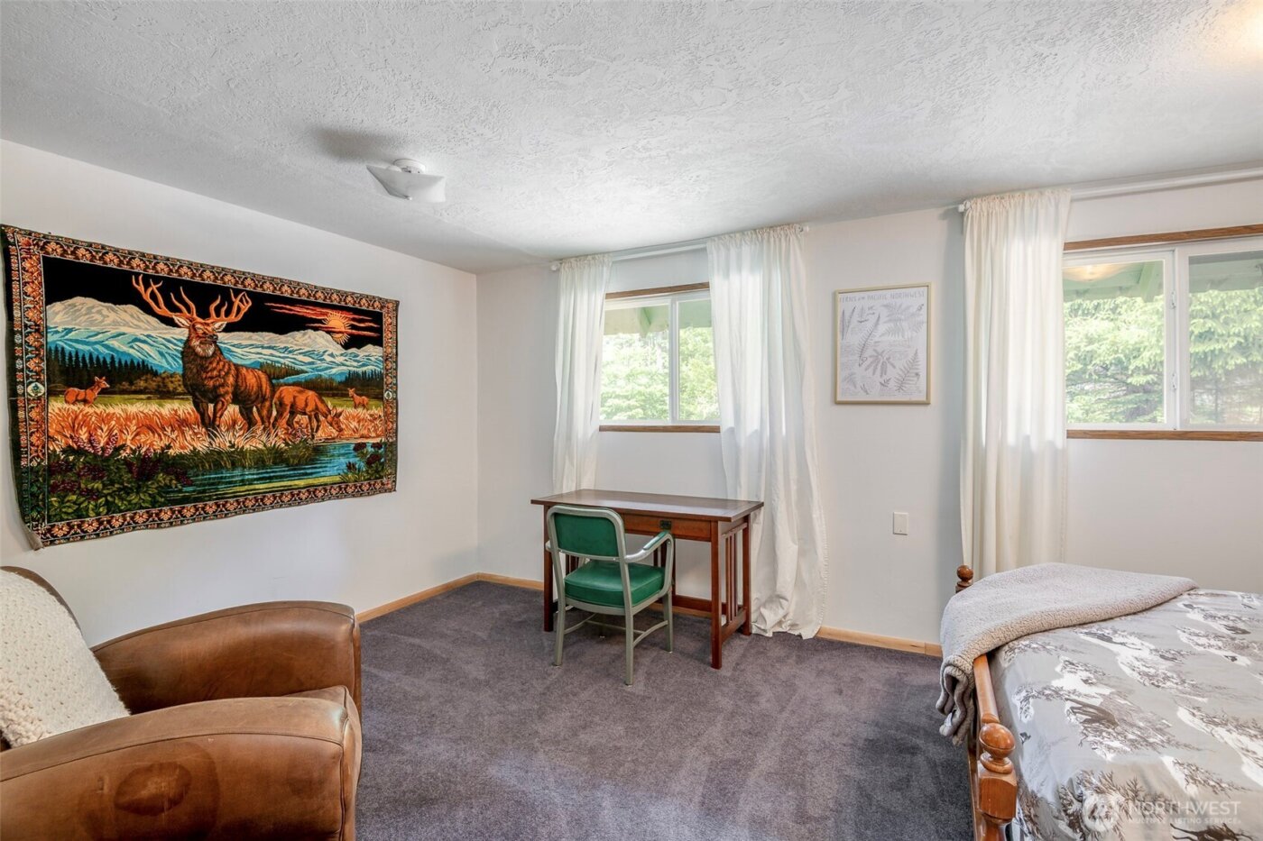 100 Aspen Lane , Packwood, WA 98361