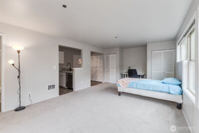 3429 Burke Avenue N #23, Seattle, WA 98103 - Photo 17