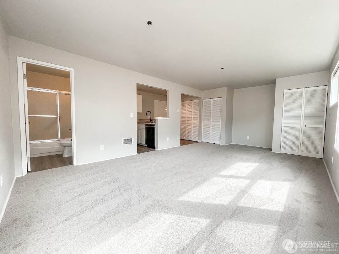 3429 Burke Avenue N #23, Seattle, WA 98103