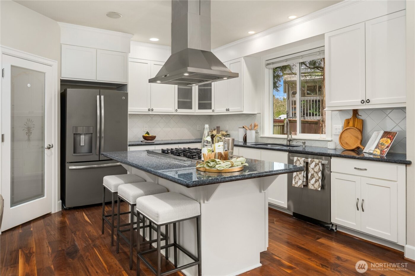 10719 121st Place NE, Kirkland, WA 98033