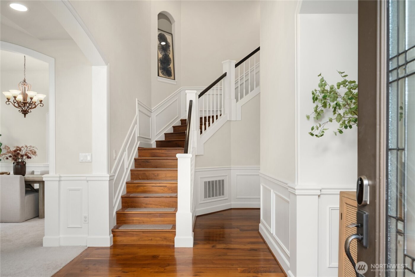 10719 121st Place NE, Kirkland, WA 98033