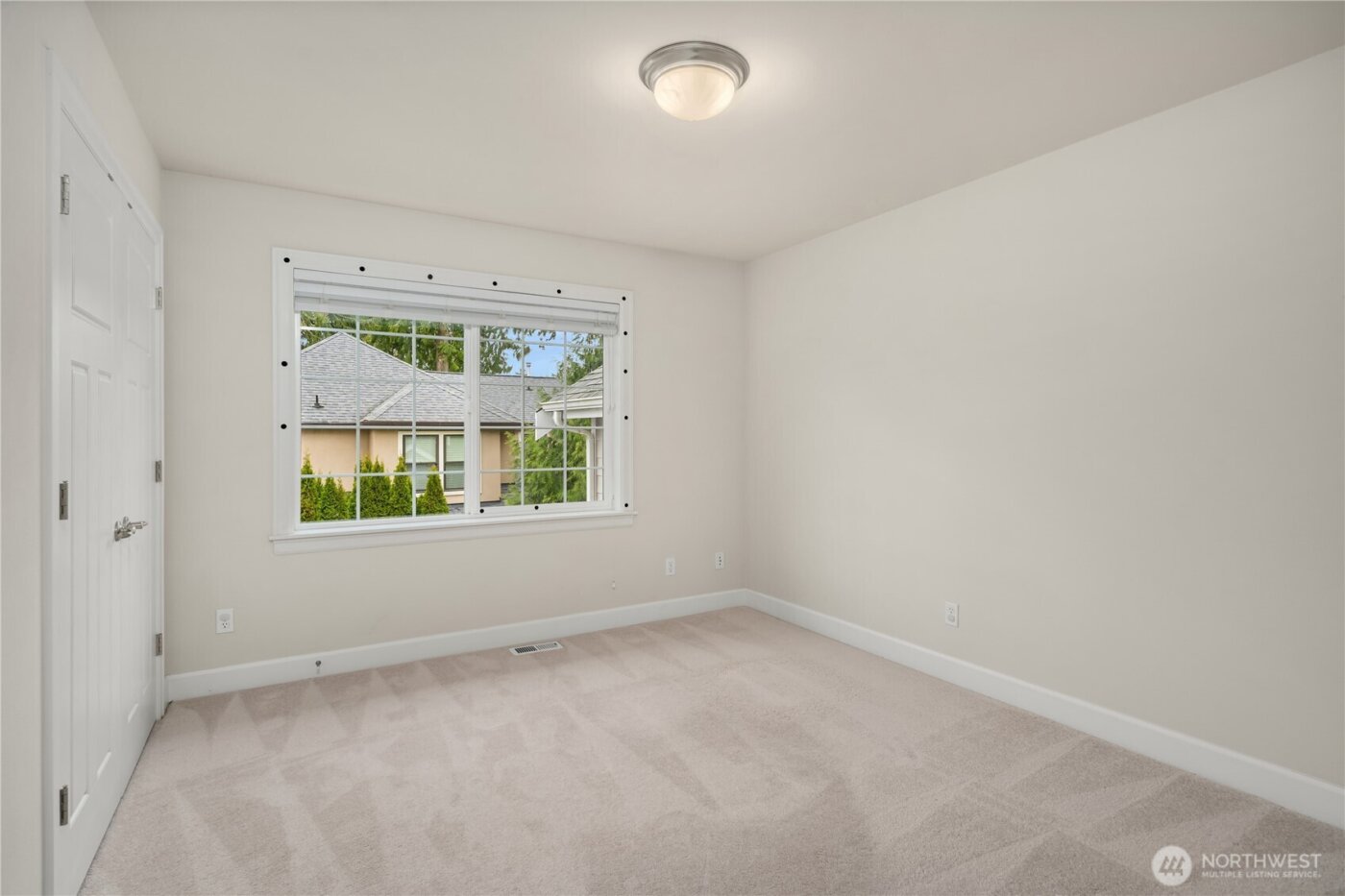 10719 121st Place NE, Kirkland, WA 98033