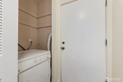 500 W Olympic Place #203, Seattle, WA 98119 - Photo 18