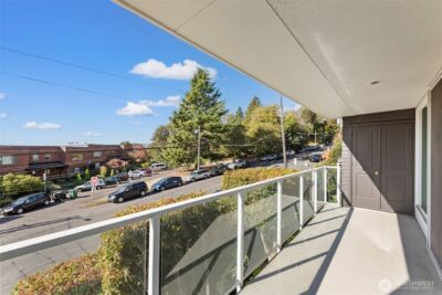 500 W Olympic Place #203, Seattle, WA 98119 - Photo 21