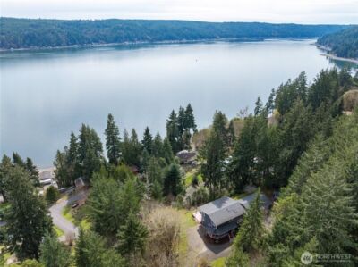 50 NE Alta Vista Drive , Belfair, WA 98528-9726