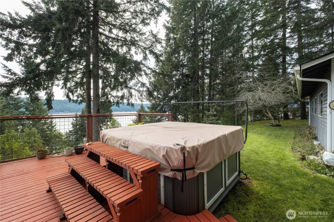 50 NE Alta Vista Drive , Belfair, WA 98528-9726