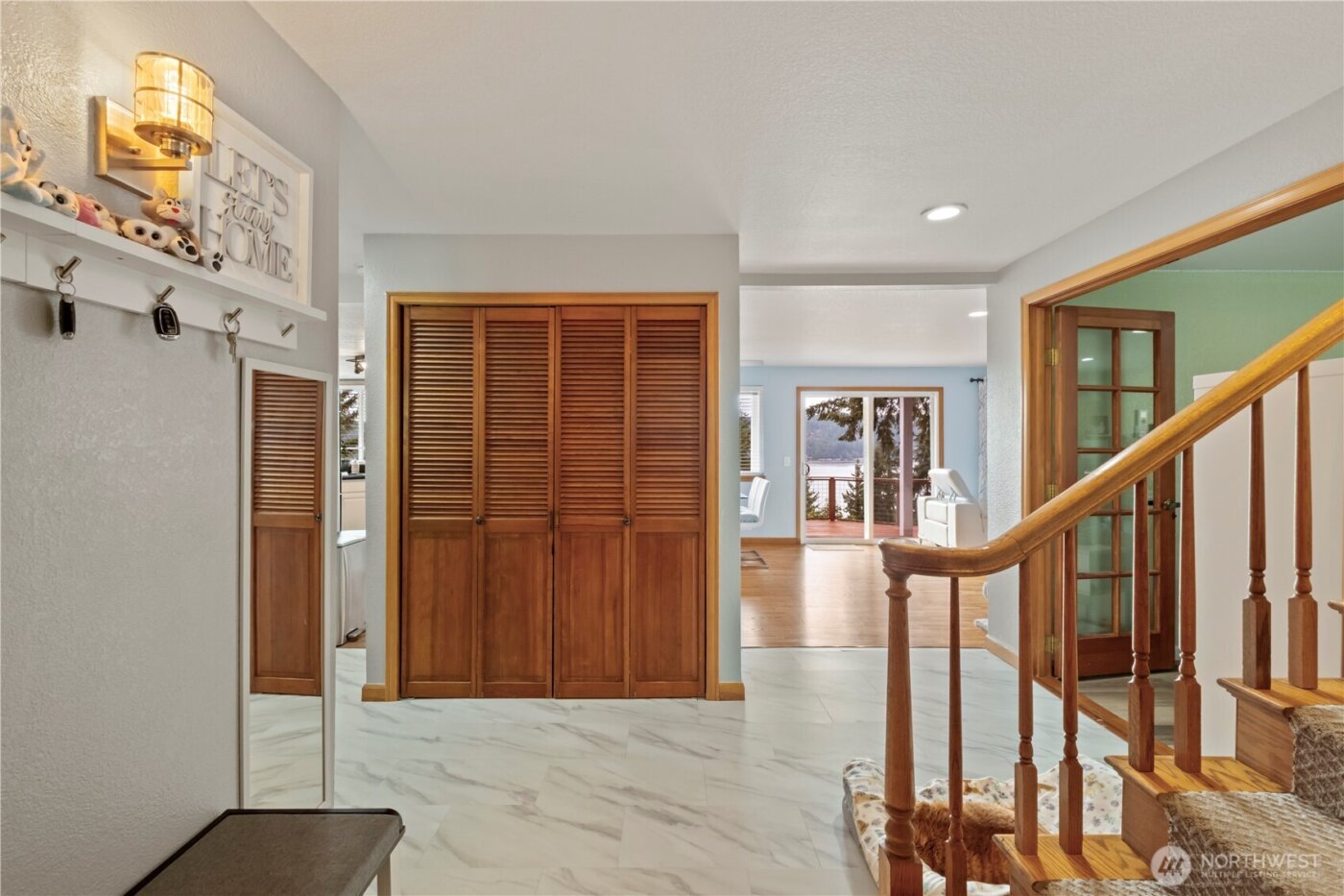 50 NE Alta Vista Drive , Belfair, WA 98528-9726