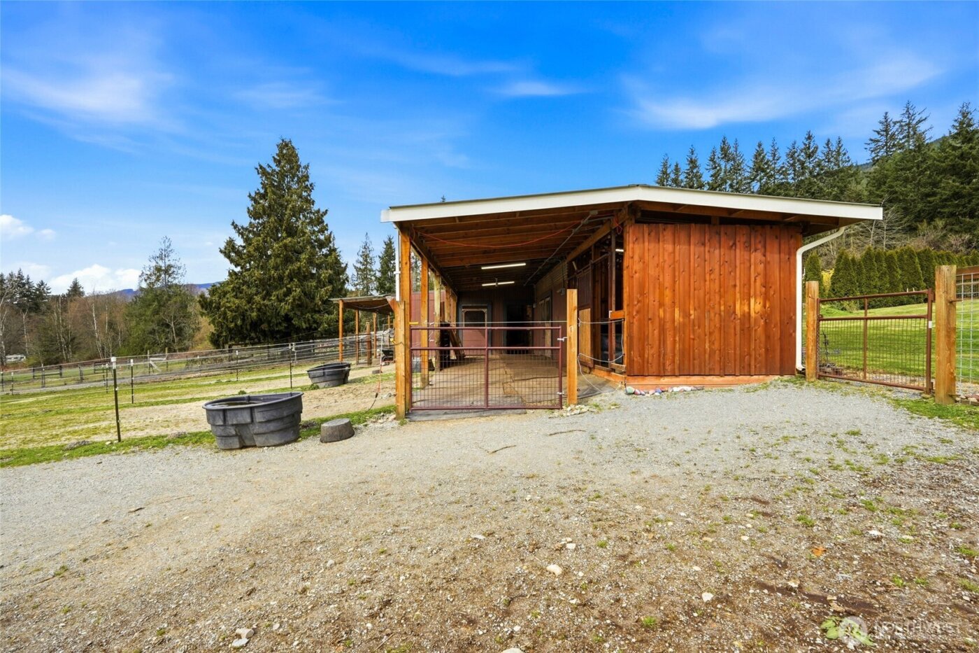 5334 Tenneson Road , Sedro Woolley, WA 98284