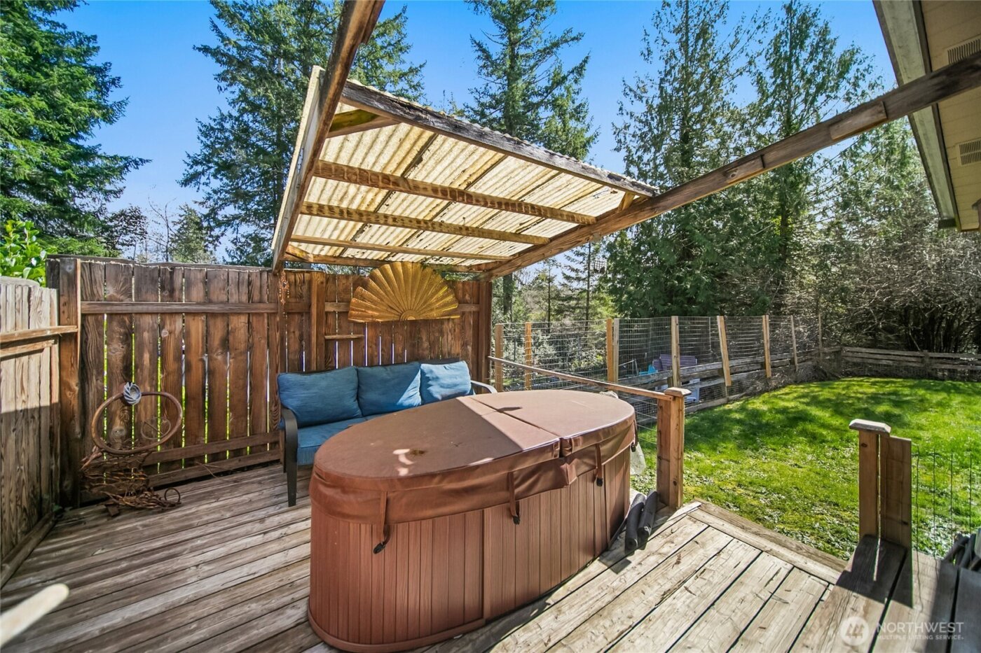 221 E Country Lane , Allyn, WA 98524