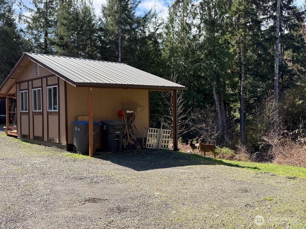 221 E Country Lane , Allyn, WA 98524