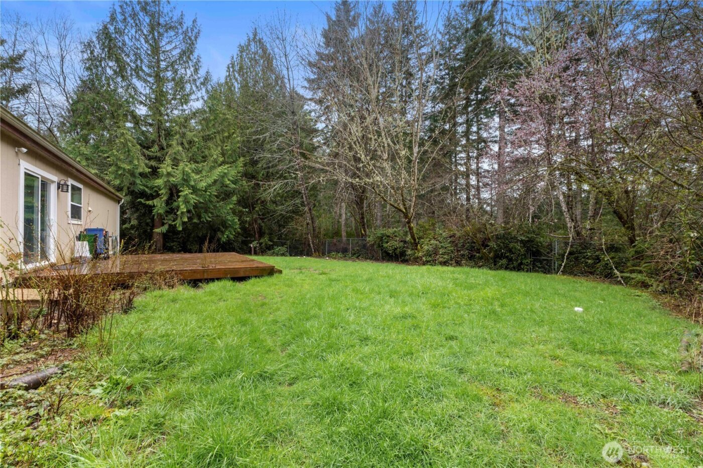 260 E Lansky Dr , Shelton, WA 98584