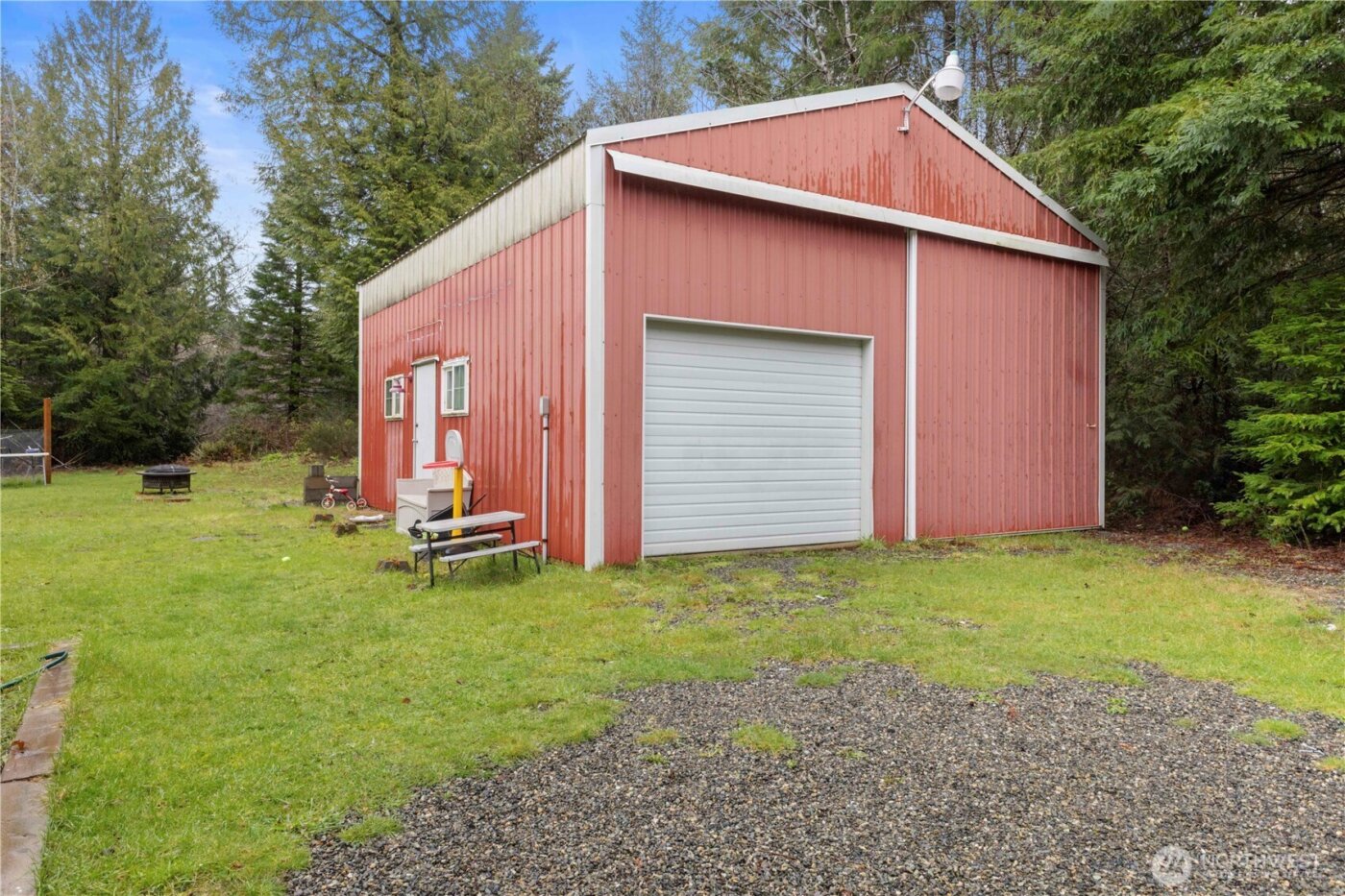 260 E Lansky Dr , Shelton, WA 98584
