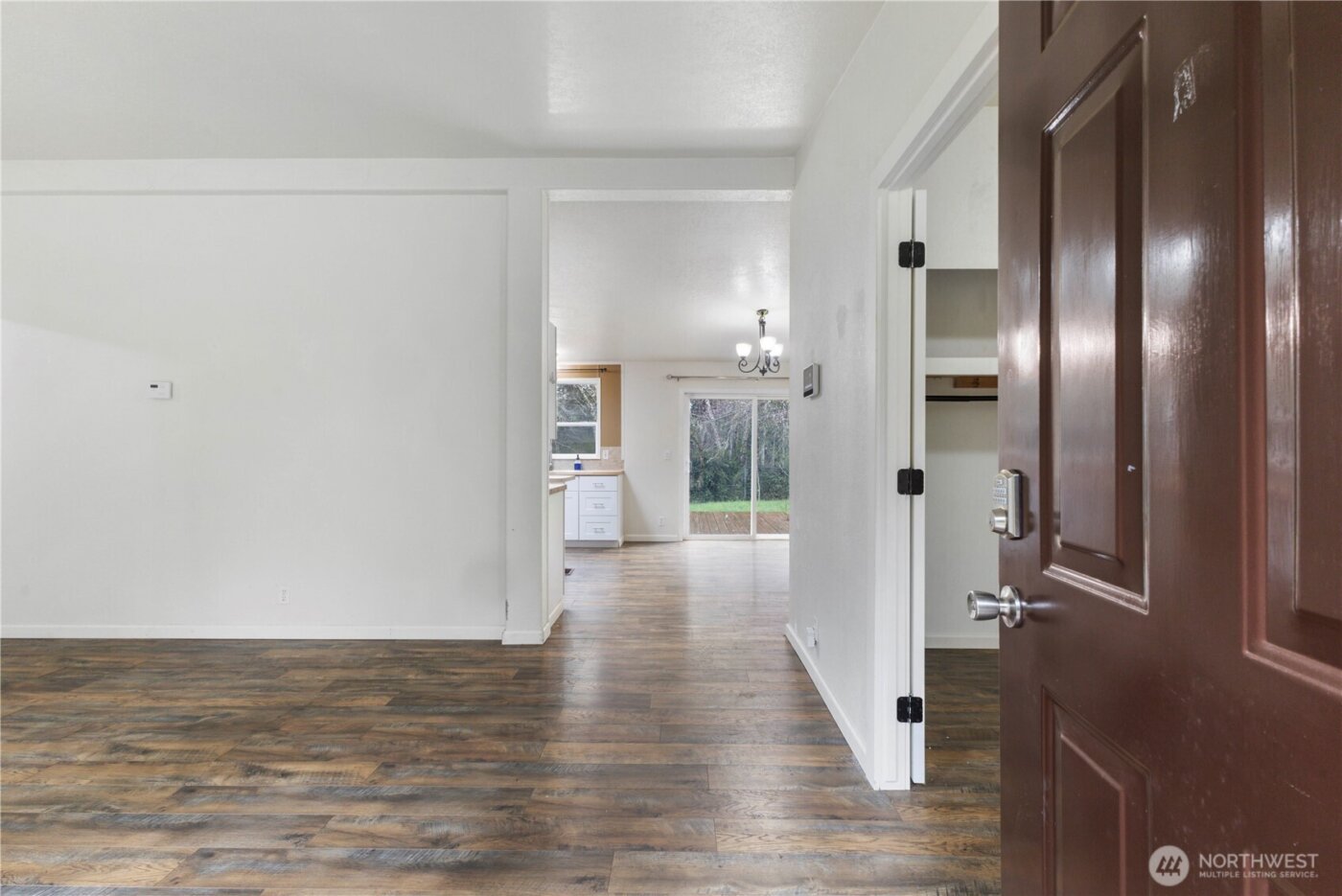 260 E Lansky Dr , Shelton, WA 98584