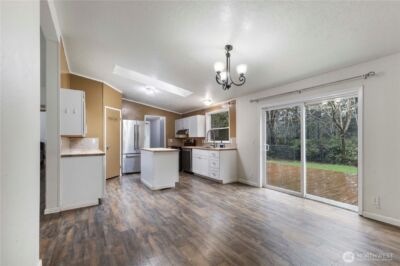260 E Lansky Dr , Shelton, WA 98584 - Photo 10