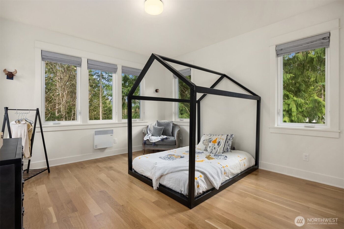 9581 NE Sigrids Court , Bainbridge Island, WA 98110