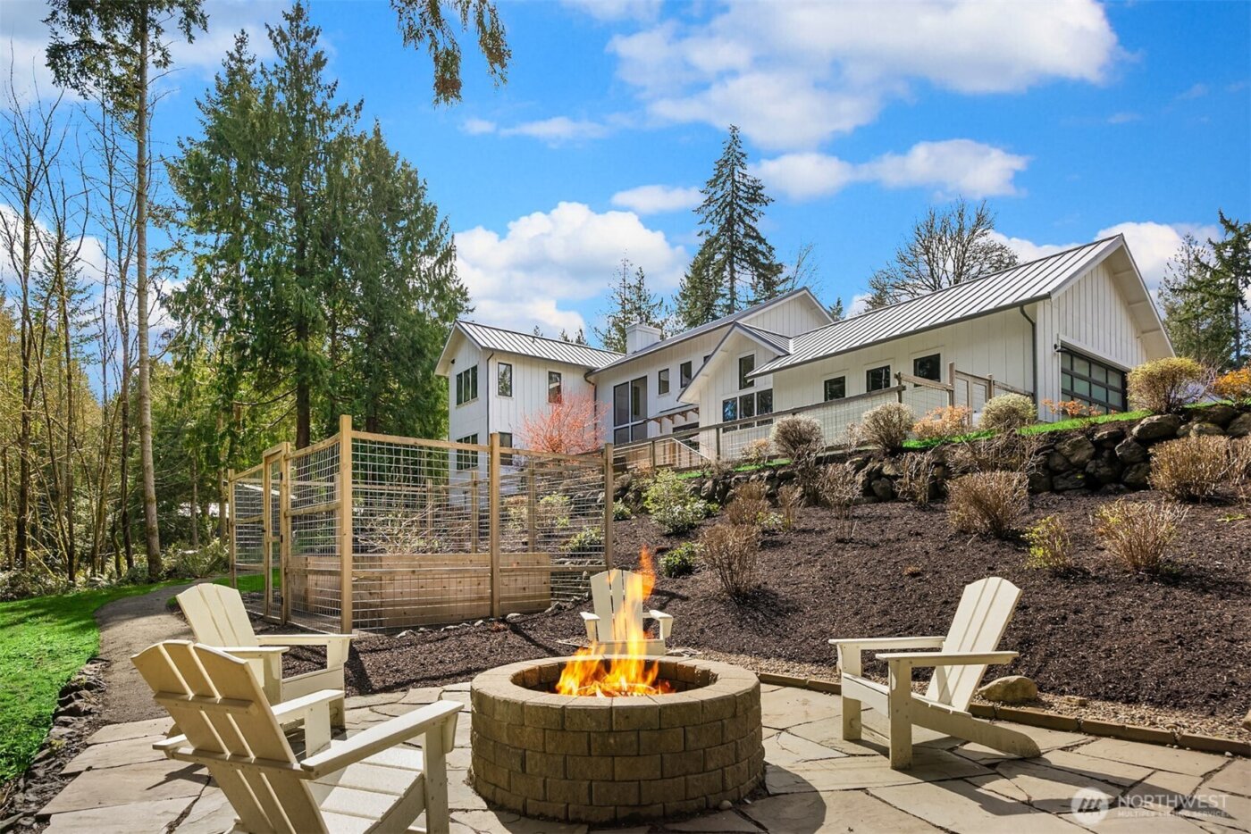 9581 NE Sigrids Court , Bainbridge Island, WA 98110