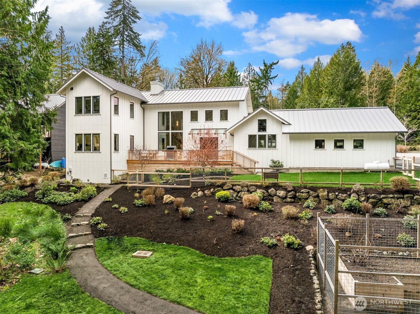 9581 NE Sigrids Court , Bainbridge Island, WA 98110