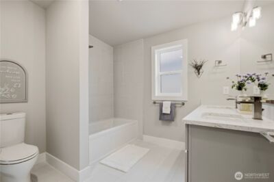 12129 NE 109th Way , Kirkland, WA 98033 - Photo 25